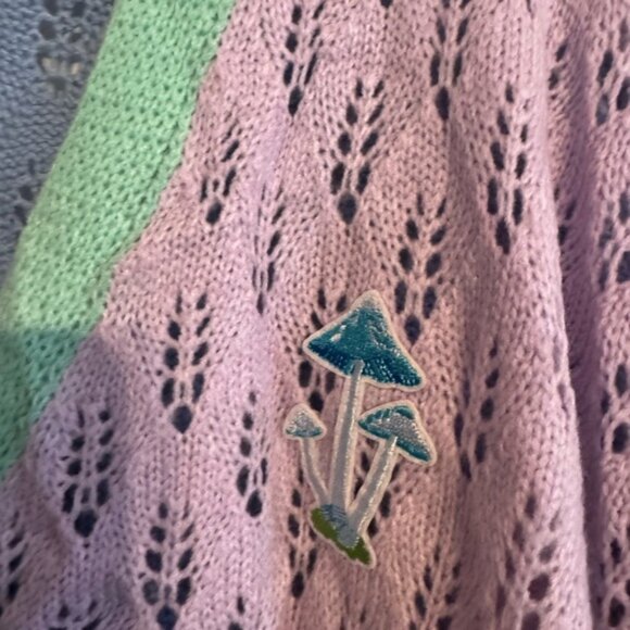 🌈🍄 SHEIN Colorblock Pointelle Cardigan w/ Mushroom Patches 🍄🌈 Size large - Picture 3 of 5